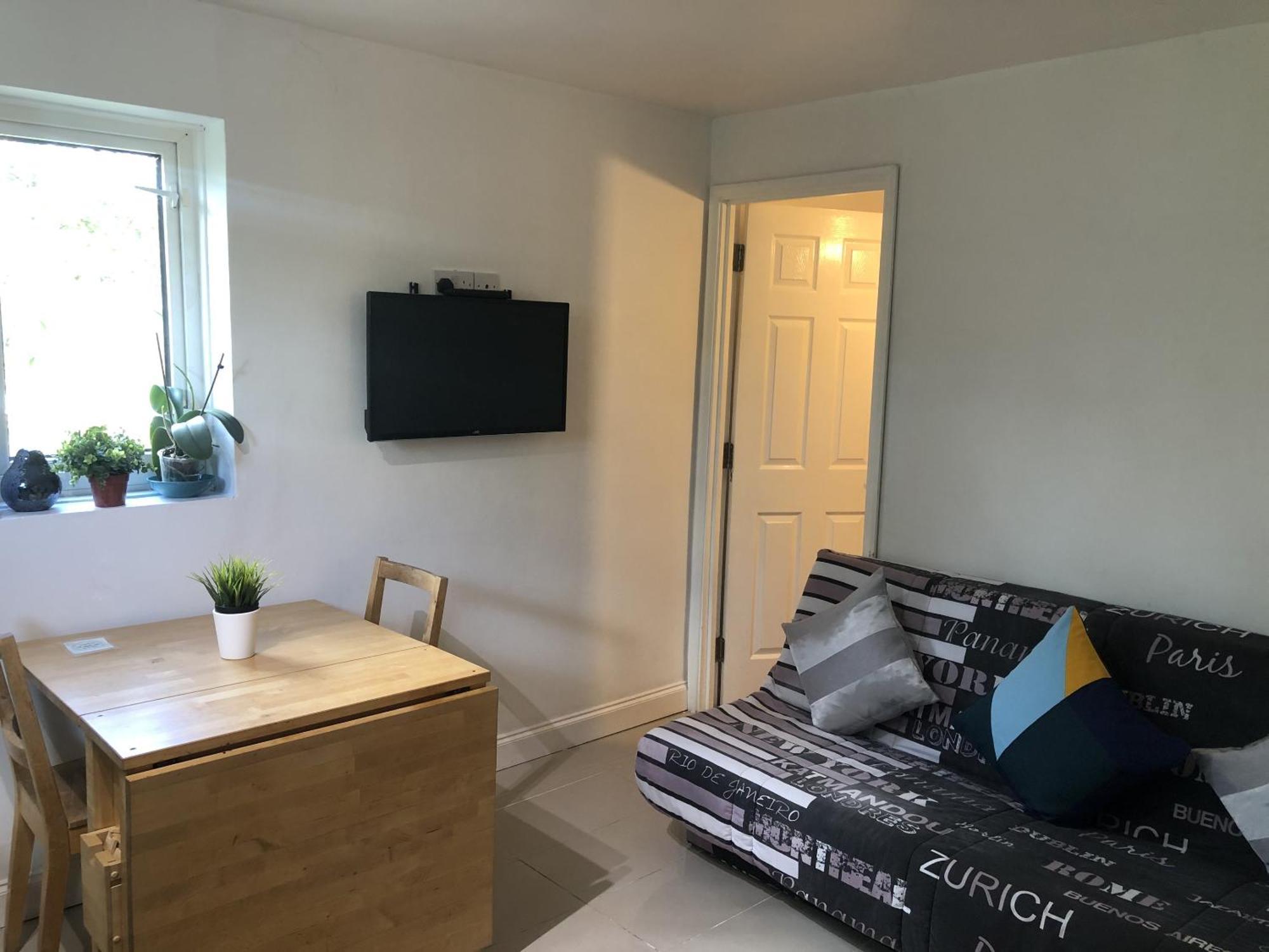 Apple House Guesthouse Heathrow Airport Hillingdon Bilik gambar